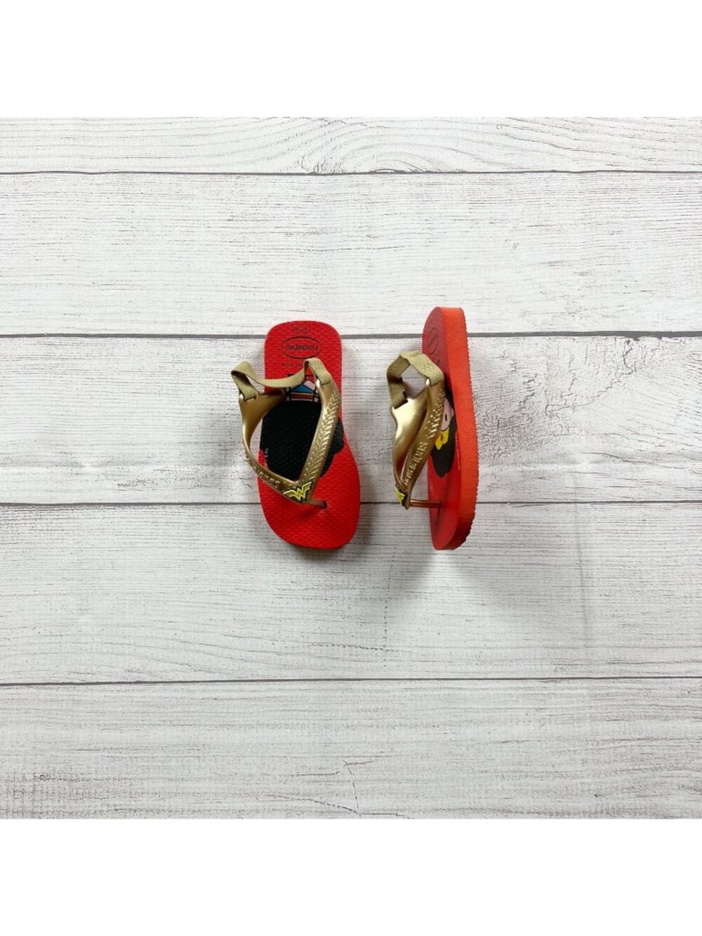 Havaianas Wonder Woman Flip Flops Red Gold Kids Sandals 9-10